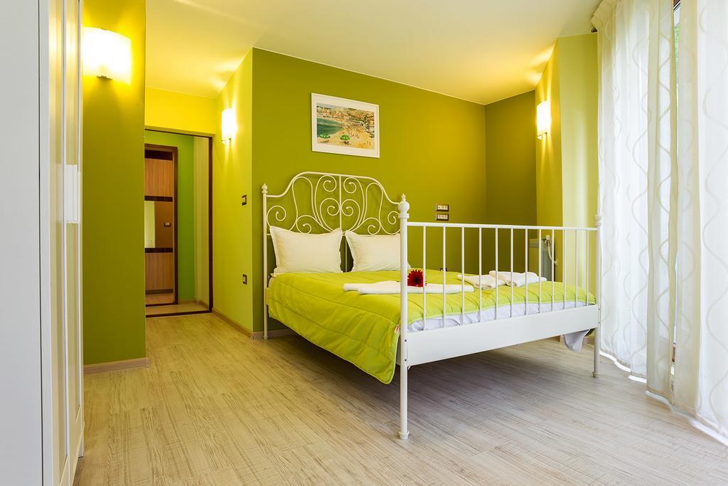 Aparthotel Prostor Kavarna Exteriör bild